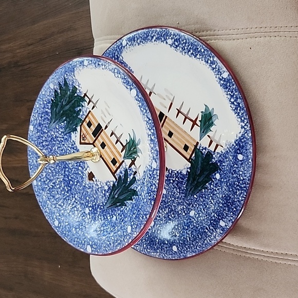 Holiday mountain lodge two tiered server Made In Thaiiland - Picture 1 of 4